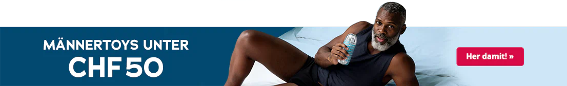 Werbebanner mit einem Mann, der ein Männertoy hält, daneben Text „Männertoys unter CHF 50“ und ein roter Pfeil-Button auf hellblauem Hintergrund.