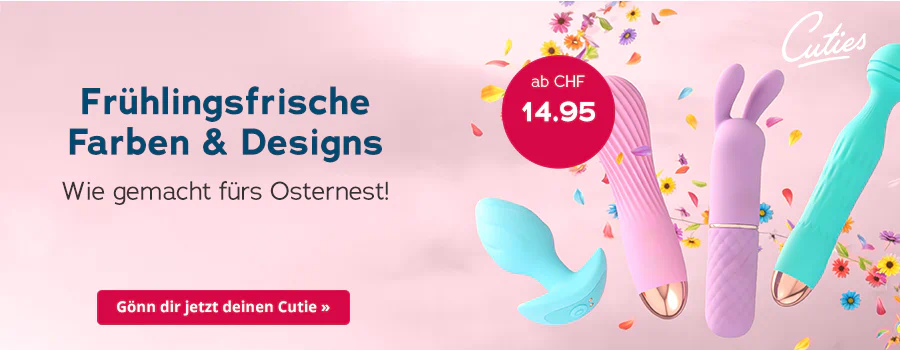 Das Bild zeigt eine Werbeanzeige mit rosafarbenem Hintergrund. Oben steht der Text „Frühlingsfrische Farben & Designs“, daneben das Logo „Cuties“. In der Mitte sind vier unterschiedlich geformte Produkte in Pastellfarben zu sehen und daneben befindet sich ein roter Kreis mit der Aufschrift „ab CHF 14.95". Um die Produkte herum sind bunte Blütenblätter und kleine Blumen verteilt. Unten steht in einem roten Button „Gönn dir jetzt deinen Cutie »“.