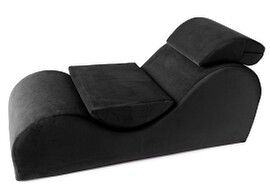 Liebesmöbel „Esse Lounger“ im stylischen Design