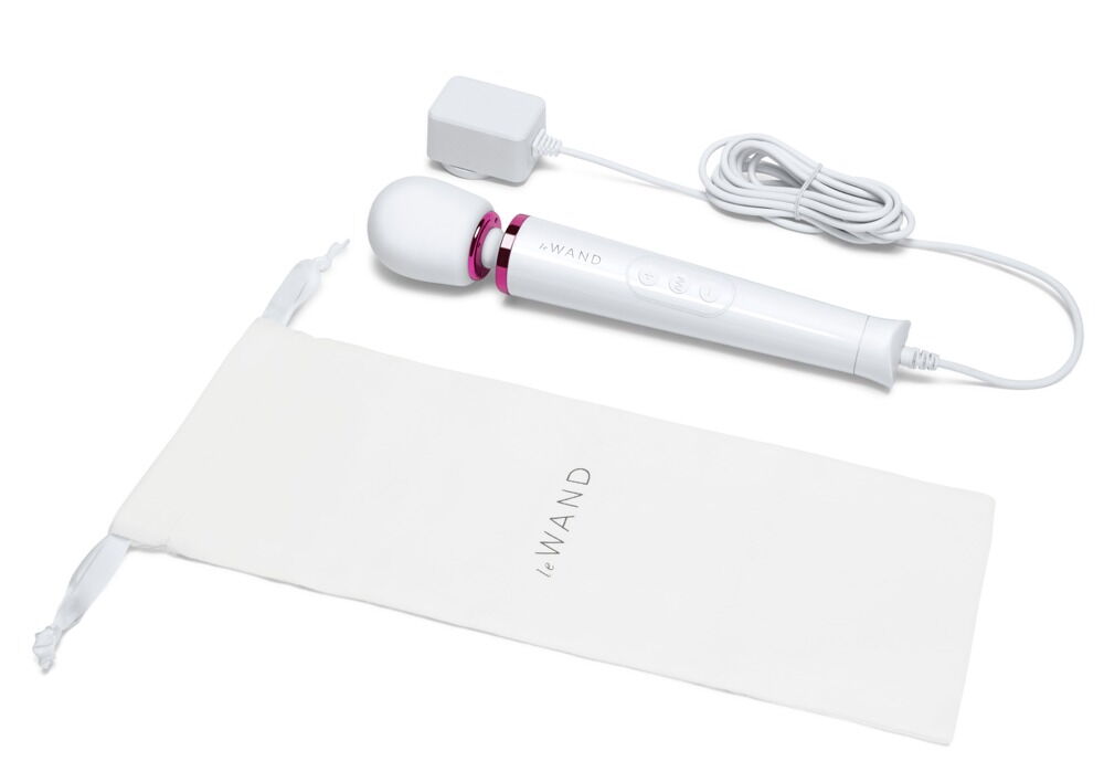 Massagestab „Powerful Petite Plug-In Vibrating Massager“ mit 6 Vibrationsmodi in 10 Intensitäten