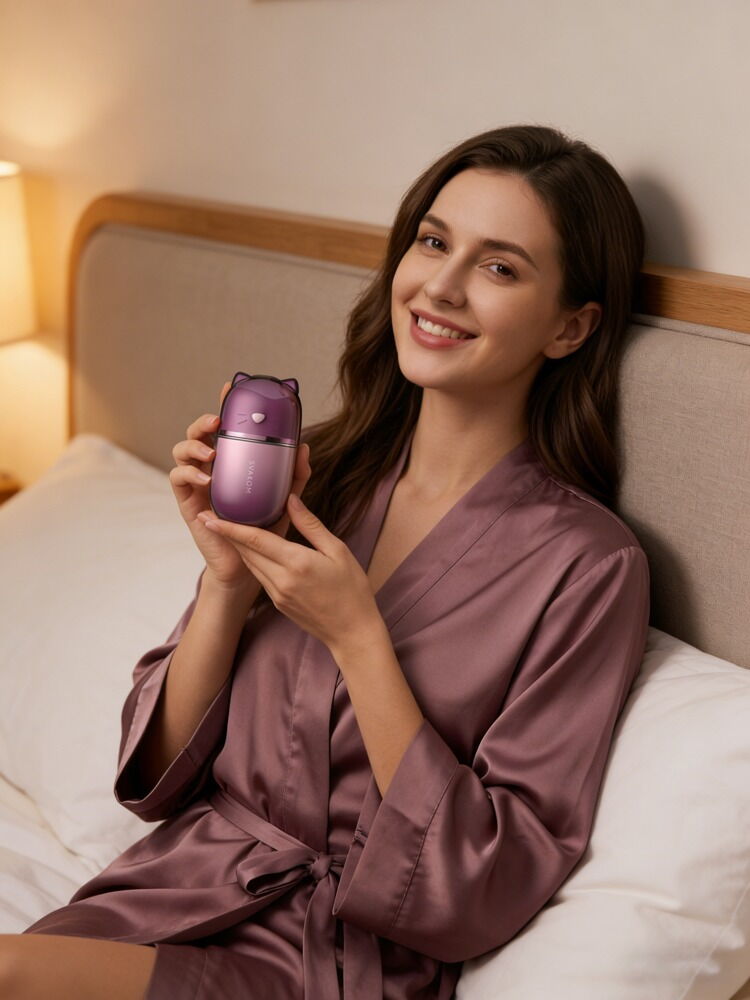 Auflegevibrator „Klitty“ mit Leck- und Saugfunktion